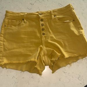 Yellow Universal Thread Shorts - size 12/31